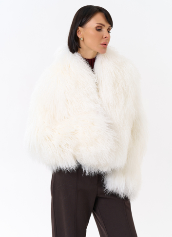 Белая шуба из ламы