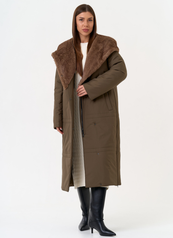 Женское пальто с капюшоном из эко меха под норку