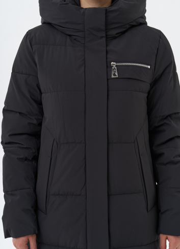 Длинный пуховик с капюшоном