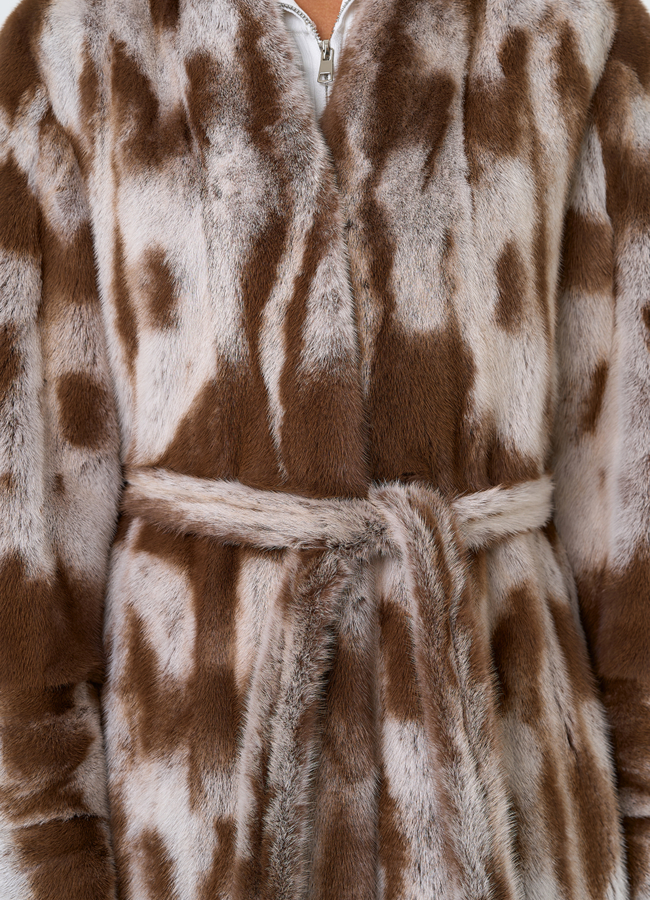 Шуба из норки с анималистичным принтом модель № 31173 универмаг малина