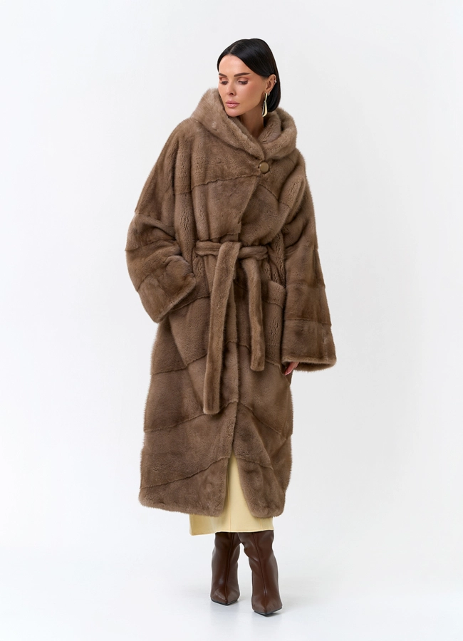 Шуба из меха норки с капюшоном модель № 31352 универмаг малина