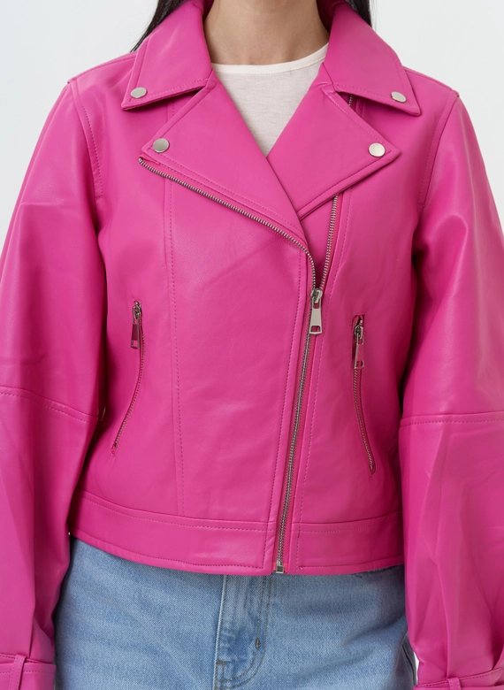 Куртка косуха из эко кожи розового цвета