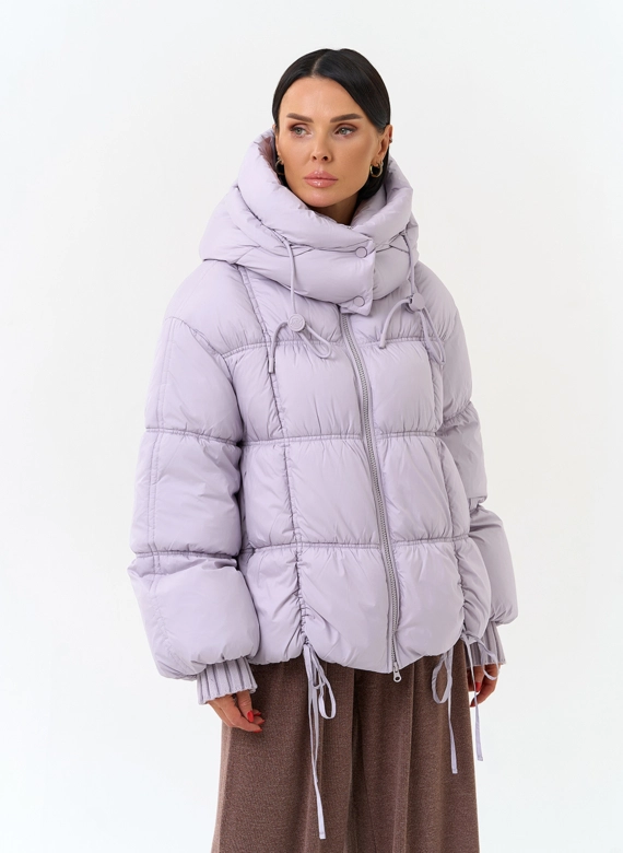 Женский пуховик с капюшоном фото